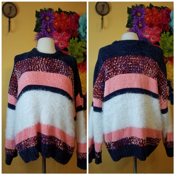 NWT Marc NY- coral, white and navy striped comfy fuzzy sweater- large WN - Picture 2 of 8